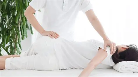 日常生活に潜む不調の原因と、整骨院でできるケアについて